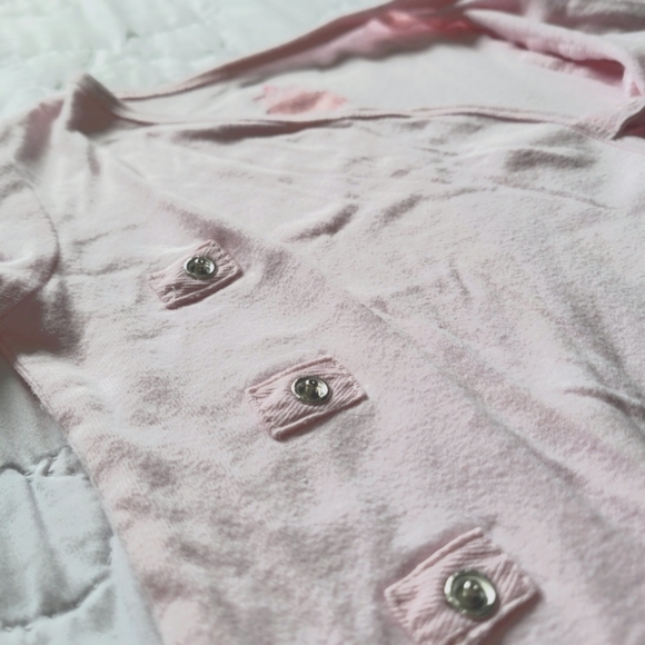 10/$20 ❄️ Gap Wrap Top - Picture 5 of 13